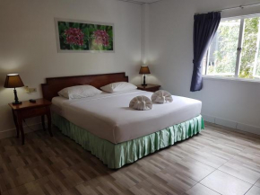 Welcome Inn Hotel @ karon Beach. Double room from only 600 Baht